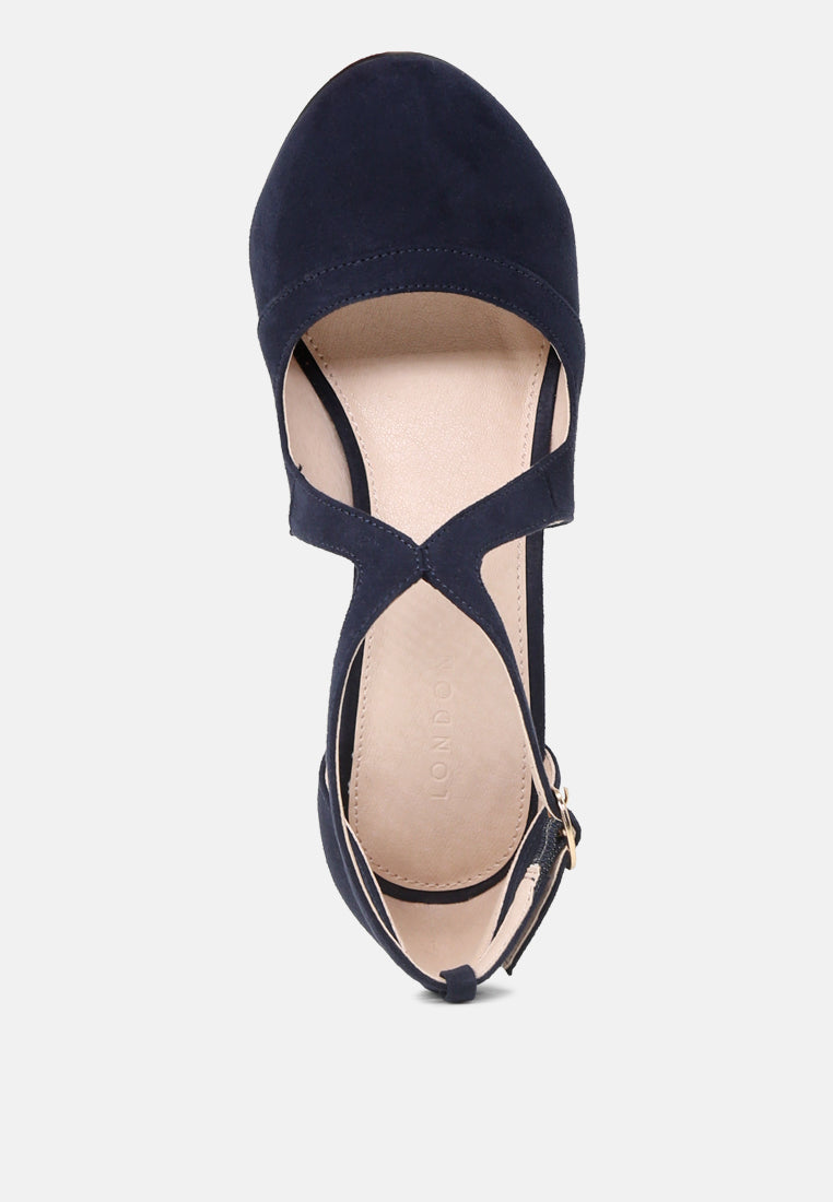 Close Toe Cross Strap Heel Sandals-3