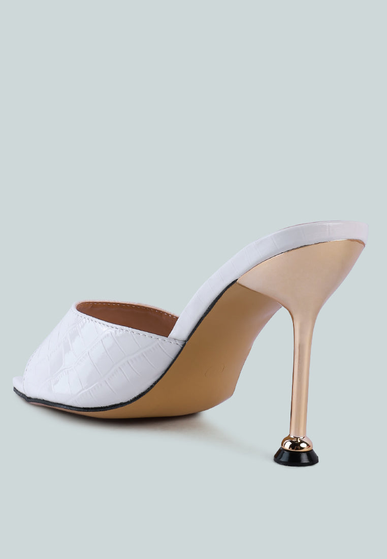 French Cut Croc Texture Patent Faux Leather Sandals-2